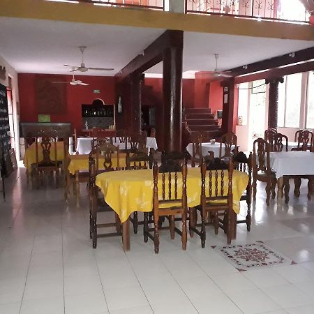 Bed and Breakfast El Chac Mool Santa Elena Екстер'єр фото